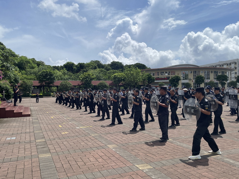巡特警大隊教官團現(xiàn)場實操圖片02_調(diào)整大小.jpg
