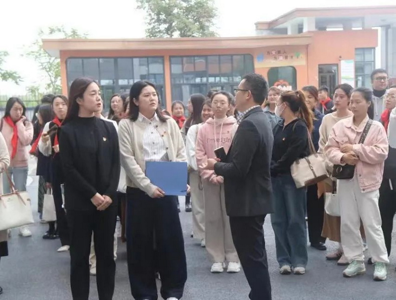 微信圖片_20241128102155_調(diào)整大小.jpg